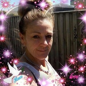 Meet your Posher, Louise